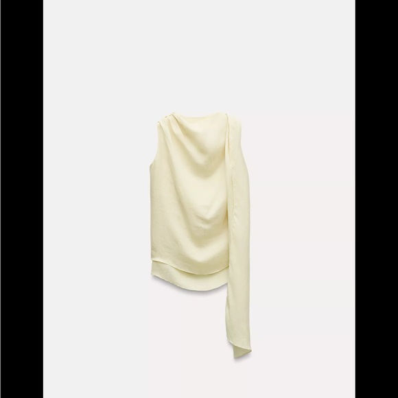 Elegant Cream Drape Top - Picture 1 of 3